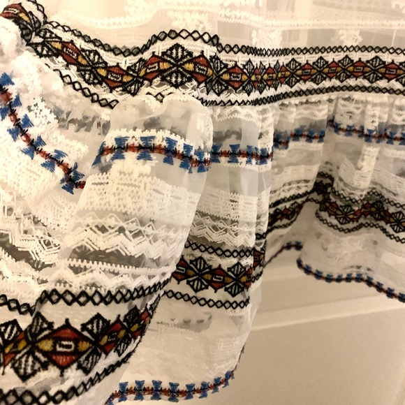 Chicwish white lace embroidered sheer tunic top / mini dress - Picture 5 of 9